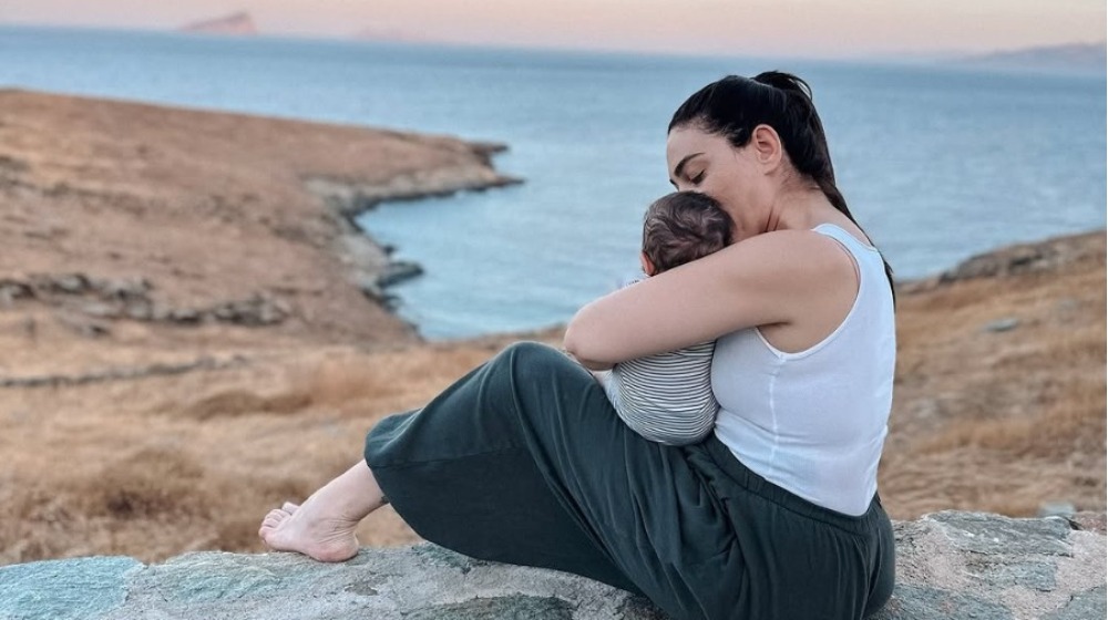 Ευρυδίκη Βαλαβάνη: Τι αποκάλυψε για το όνομα του γιου της [βίντεο]